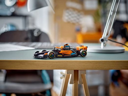 LEGO Конструктор Speed Champions Автомобіль для перегонів 2023 McLaren Formula 1 76919 фото