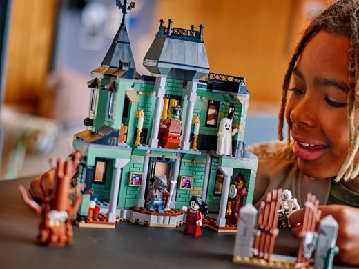 LEGO Конструктор Creator Поместье с привидениями 31167 фото