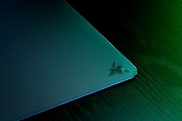 Razer Игровая поверхность Atlas, L (450x400x5мм), чёрный RZ02-04890100-R3M1 фото