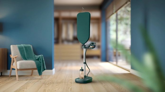 Philips Гладильная система Series 6000, 1800Вт, 1100мл, паровой удар -90гр, постоянный пар - 45гр, верт. Отпаривание+ доска, керам. подошва, темно зеленый AIS6020/70 фото