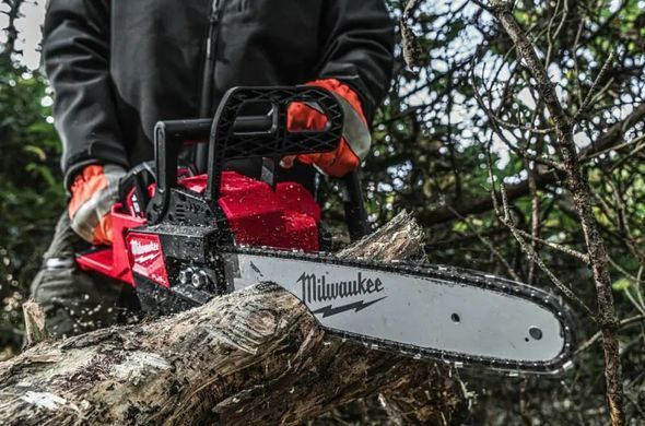 Milwaukee Пила ланцюгова акумуляторна Milwaukee M18 FCHS35-0 18В шина 35см 6.4кг без АКБ та ЗП 4933479678 фото