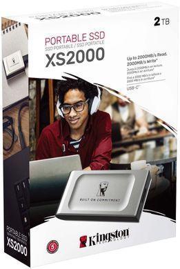 Kingston Портативный SSD Kingston 2TB USB 3.2 Gen 2x2 Type-C XS2000 SXS2000/2000GA фото