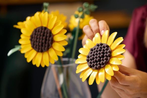 LEGO Конструктор LEGO Botanicals Букет соняшників 11502 фото
