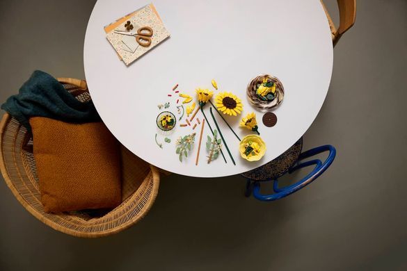 LEGO Конструктор LEGO Botanicals Букет соняшників 11502 фото