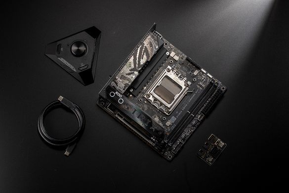 ASUS Материнcька плата ROG STRIX X870-I GAMING WIFI sAM5 X870 2xDDR5 M.2 HDMI WiFi BT mITX 90MB1IW0-M0EAY0 фото