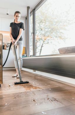 Karcher Пылесос хозяйственный WD 2 Plus V-12/4/18/C 1.628-009.0 фото