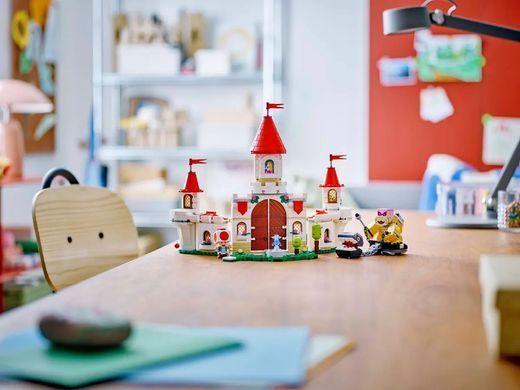 LEGO Конструктор Super Mario Битва с Роем у замка Пичь 71435 фото