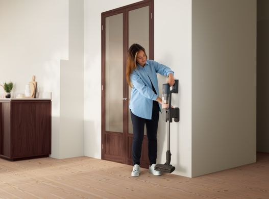 Electrolux Пылесос беспроводный, влажная уборка, конт пыль -0.3л, 5 насадок, синий EP71B14WET фото