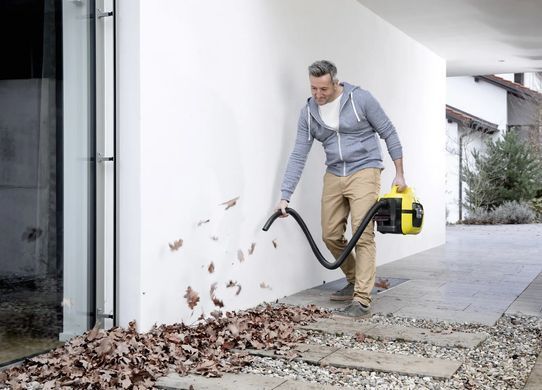 Karcher Пылесос хозяйственный WD 1 Compact Battery, 18В, 7л, 1.2м, 3.14 кг, SOLO 1.198-300.0 фото
