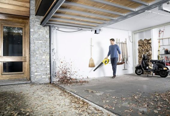 Karcher Воздуходувка Leaf Blower LBL 4, 36В, solo (без АКБ и ЗУ) 1.445-150.0 фото