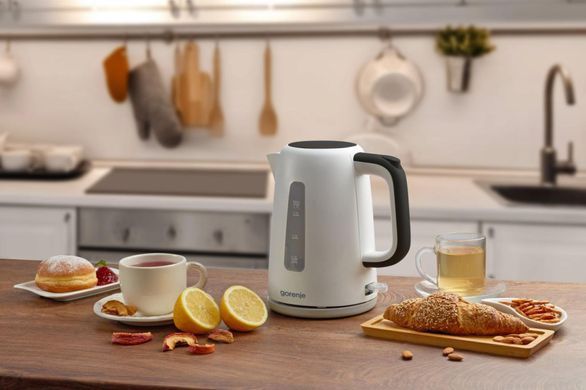 Gorenje Электрочайник 1.7л, Strix контроль, пластик, белый K17XG фото