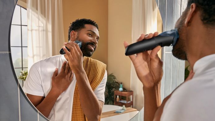Philips Триммер Philips Series 5000 для бороды и усов, акум., сталь, черный BT5780/15 фото