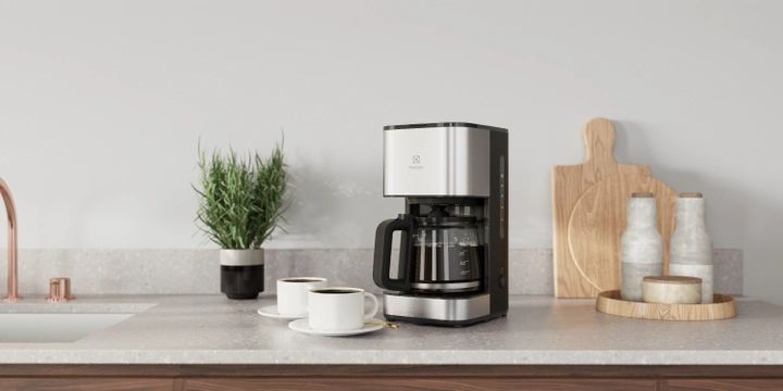 Electrolux Кавоварка крапельна, 1.375л, мелена, нерж E3CM1-3ST фото