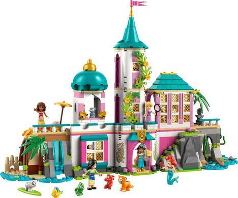 LEGO Конструктор LEGO Disney Princess Замок принцеси та королівські улюбленці 43267 фото