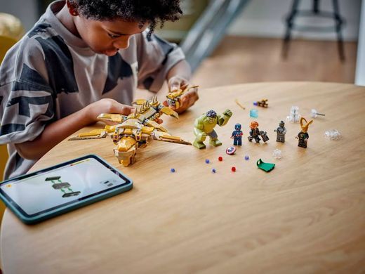 LEGO Конструктор Marvel Месники проти Левіафана 76290 фото