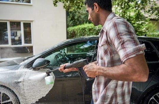 Bosch Минимойка высокого давления EasyAquatak 110, 1300Вт, 110 бар, 330 л/ч, 3.8кг 0.600.8A7.F00 фото
