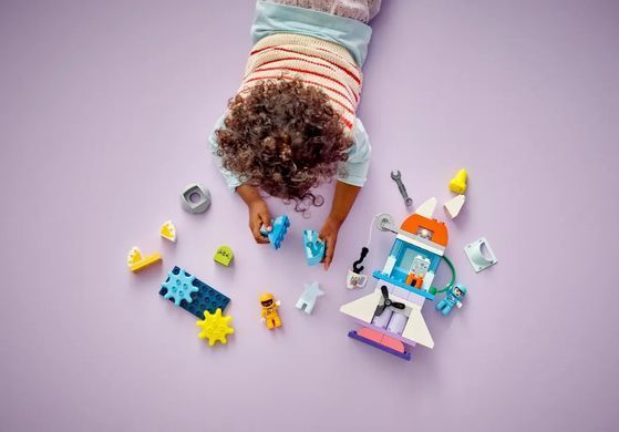 LEGO Конструктор DUPLO Town Пригоди на космічному шатлі 3в1 10422 фото