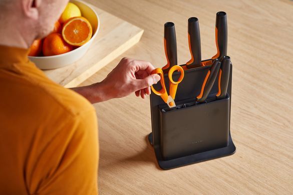Fiskars Набір ножів Functional Form з пластиковою підставкою, 5 шт 1057554 фото