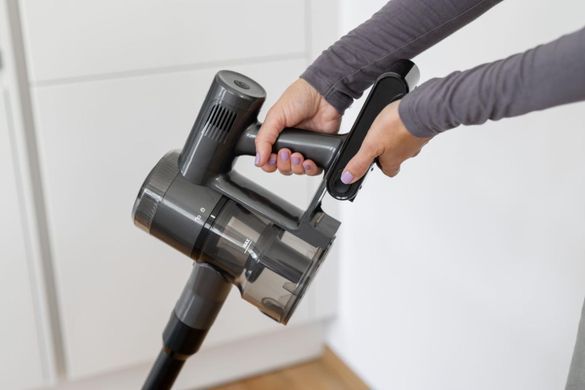 Gorenje Пылесос беспроводный, 70Вт, конт пыль -0.7л, автон. раб. до 60мин, HEPA, подсветка, индикатор, антрацит SVC222480AA фото