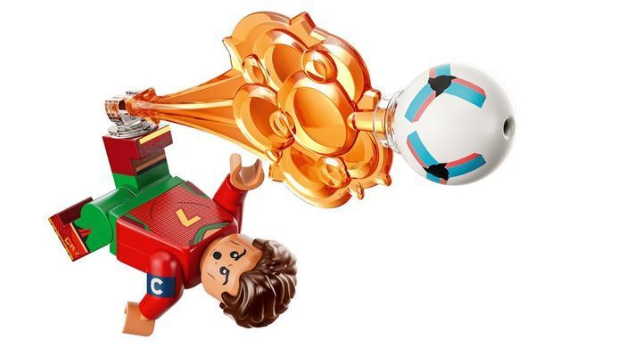 LEGO Конструктор LEGO Editions Football Кріштіану Роналду &mdash; найкращі моменти футбольних матчів 43012 фото