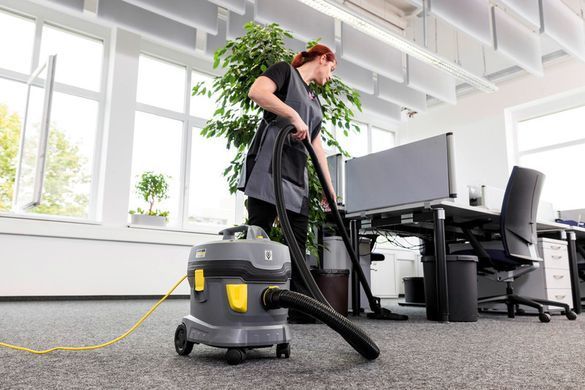 Karcher Пылесос профессиональный T 11/1 Classic, 850Вт, 235мБар, контейнер 11л, 3.9кг 1.527-197.0 фото