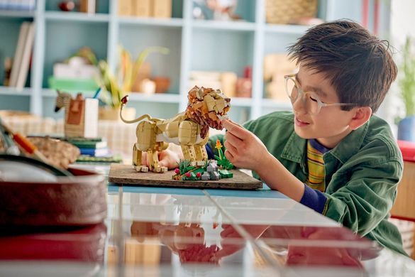 LEGO Конструктор LEGO Creator Дикі тварини: Величний лев 31386 фото