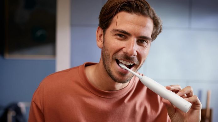 Philips Щетка зубная электр. Sonicare 5500 Series, 62т. колеб/мин, насадок-1, белый HX7110/01 фото