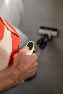 Karcher wireless VC FCV 3, 160W, dust cont -0.45L, water -0.8L, battery operation up to 30min, weihgt-3.7kg, 3in1, white 1.056-122.0 фото
