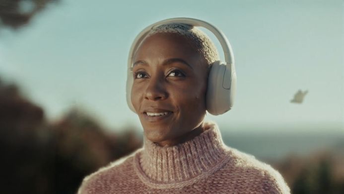 Belkin Навушники Over-Ear Soundform Surround Wireless AUD008HQSA фото
