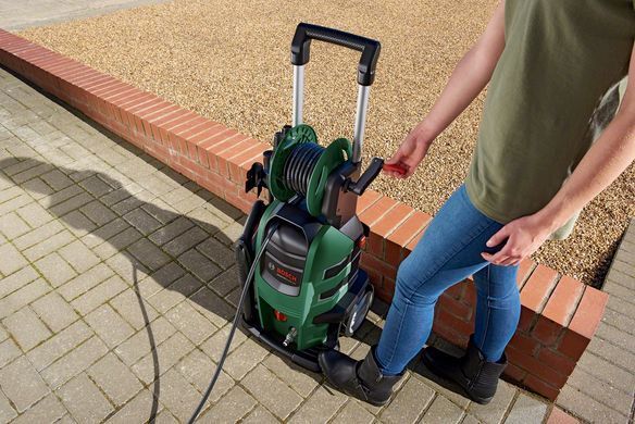 Bosch Минимойка высокого давления Advanced Aquatak 150, 2200Вт, 150бар, 480л/ч, шланг 8м, 22.45кг 0.600.8A7.700 фото