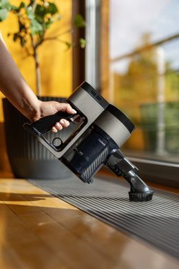 Gorenje Пылесос беспроводный, 132Вт, конт пыль -0,5л, автон. раб. до 25мин, вес-2,6кг, 2насадки, черный SVC216300FLA фото