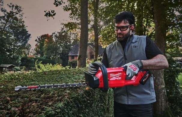 Milwaukee Кущоріз акумуляторний Milwaukee M18 FHET45-0 18В 450мм крок різу 20мм 5.0кг без АКБ та ЗП 4933493293 фото