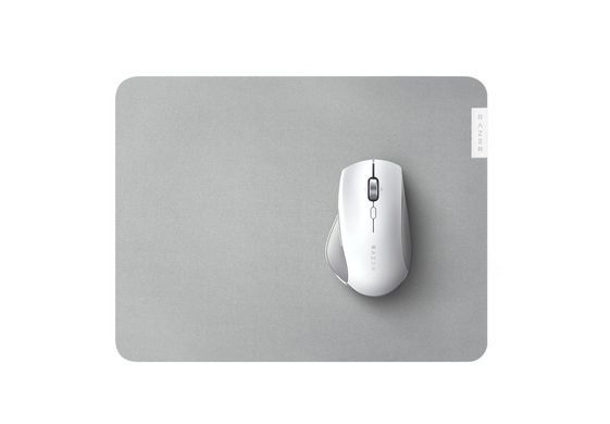 Razer Коврик для мыши Pro Glide M Grey (360х275х3мм) RZ02-03331500-R3M1 фото