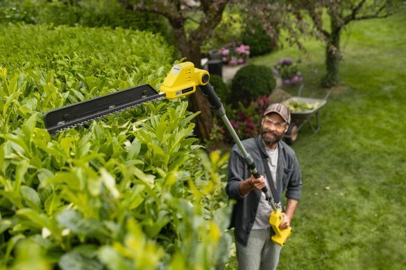 Karcher Аккумуляторный кусторез HGE 2-18, 18 В, лезвие 45 см, шаг реза 18 мм, угол реза 125&deg;, вес 3,3 кг, без аккумулятора и зарядного устройства 1.445-620.0 фото