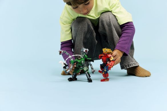 LEGO Конструктор LEGO Super Heroes Битва роботів: Людина-павук vs. Доктор Восьминог 76338 фото