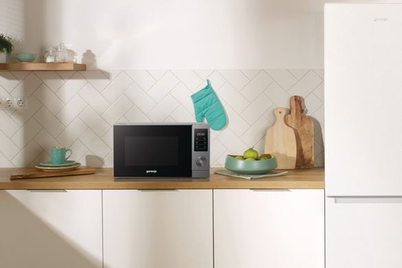 Gorenje Мікрохвильова піч Gorenje, 20л, електр. керув., 700Вт, дисплей, нерж MO20A3T4 фото