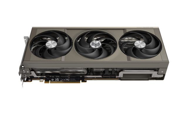 SAPPHIRE Видеокарта Radeon RX 9070 16GB GDDR6 NITRO+ GAMING OC 11349-01-20G фото