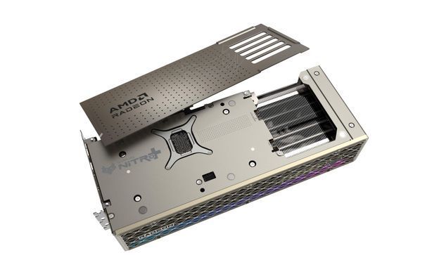 SAPPHIRE Видеокарта Radeon RX 9070 16GB GDDR6 NITRO+ GAMING OC 11349-01-20G фото