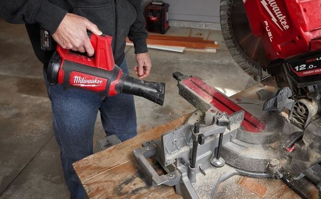 Milwaukee Повітродув акумуляторний Milwaukee M12 BBL-0 12В 0-177км/год 1.9кг без АКБ та ЗП 4933472214 фото