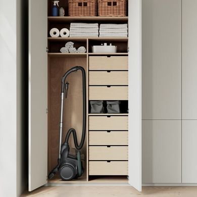 Electrolux Пылесос контейнерный, 700Вт, конт пыль -1.6л, HEPA12, 4 насадки, зеленый EL61C2OG фото
