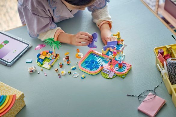 LEGO Конструктор LEGO Friends Веселий день в аквапарку 42676 фото