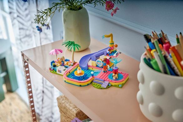 LEGO Конструктор LEGO Friends Веселий день в аквапарку 42676 фото
