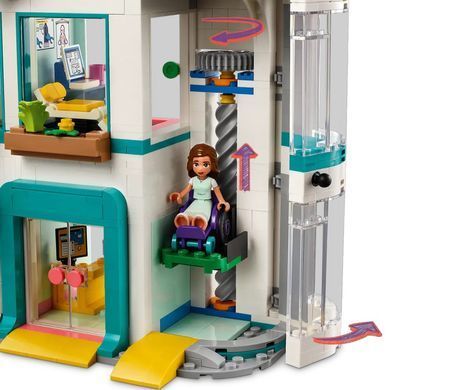 LEGO Конструктор Friends Больница в Хартлейк-Сити 42621 фото