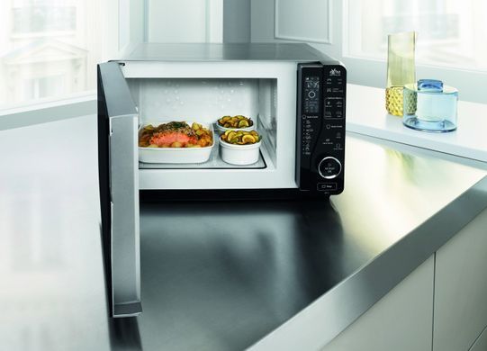 Whirlpool Микроволновая печь, 25л, электронное упр., 800Вт, гриль, дисплей, черный MWF421SL фото