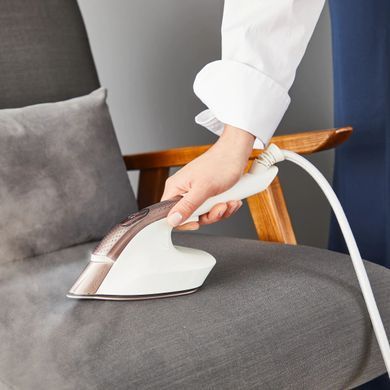 Tefal Tefal ironing Solutions IXEO Vision, 2200W, 1200ml, steam boost -200g, vert. steaming, ceramic soleplate, white QT1811E0 фото