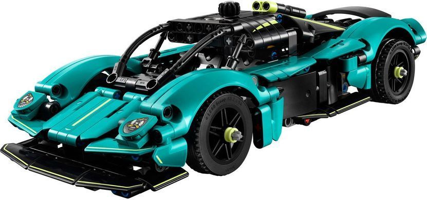 LEGO Конструктор LEGO Technic Aston Martin Valkyrie 42208 фото