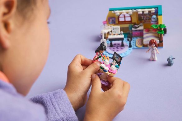 LEGO Конструктор LEGO Friends Кімната Пейслі 42647 фото