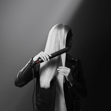 Rowenta Випрямляч Rowenta x Karl Lagerfeld Optiliss II, >240Вт, темп.режимів-10, 130-230С, кераміка, турмалін , чорний SF321LF0 фото