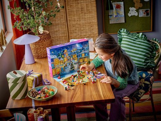 LEGO Конструктор Advent Friends 2025 42668 фото