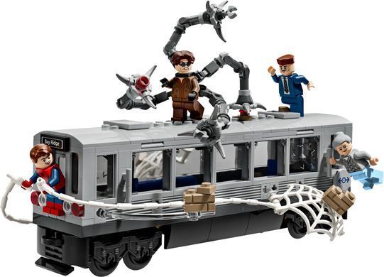 LEGO Конструктор Super Heroes Человек-Паук против Дока Ока: Сцена в метро 76321 фото